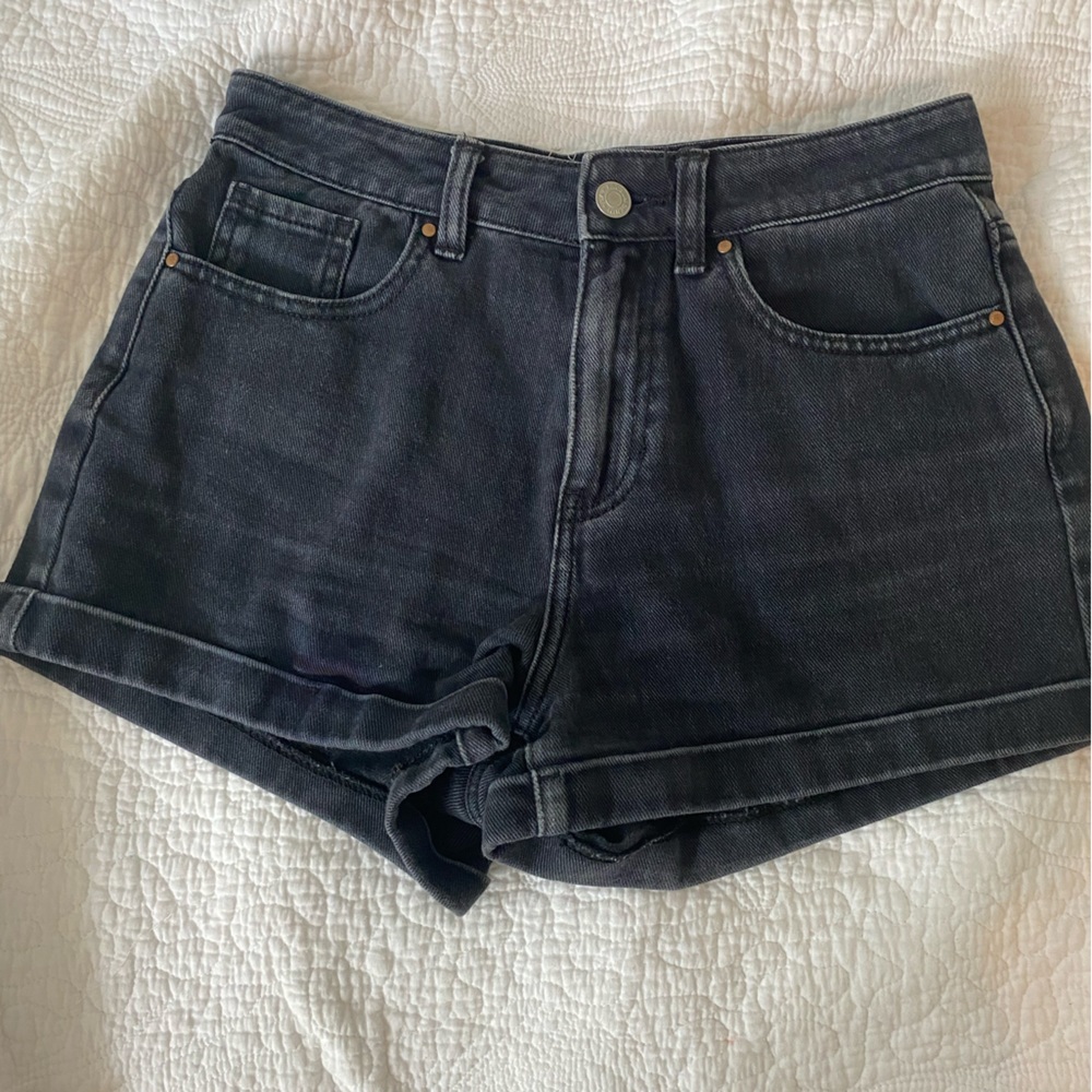 Pacsun black jean shorts